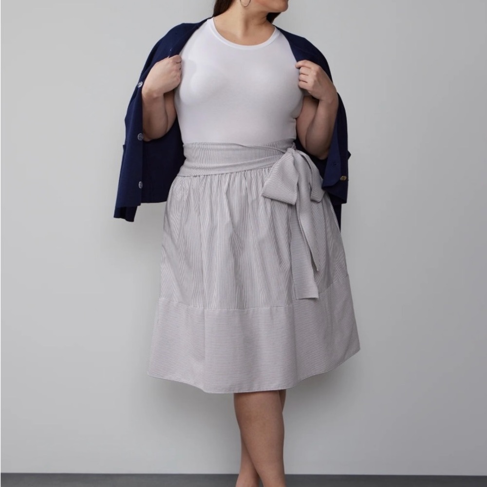 3/$20! NY&Co Tie-Waist Skirt